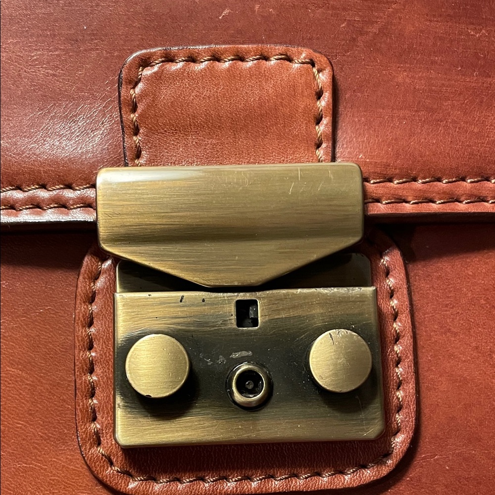 Valentino Rich Tan Leather Briefcase - Picture 4 of 12